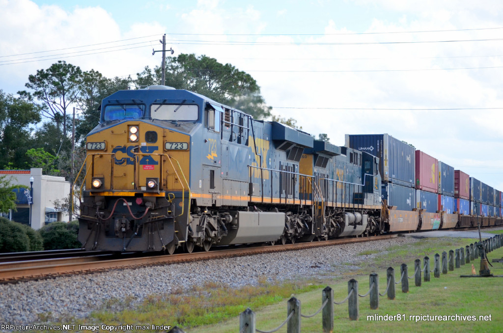 CSX 723